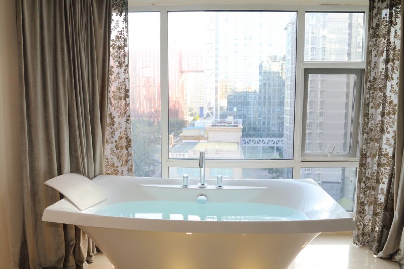 Modern Freestanding Bathtub