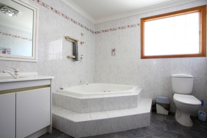 Cost of Bathtub Installation in Poway, CA